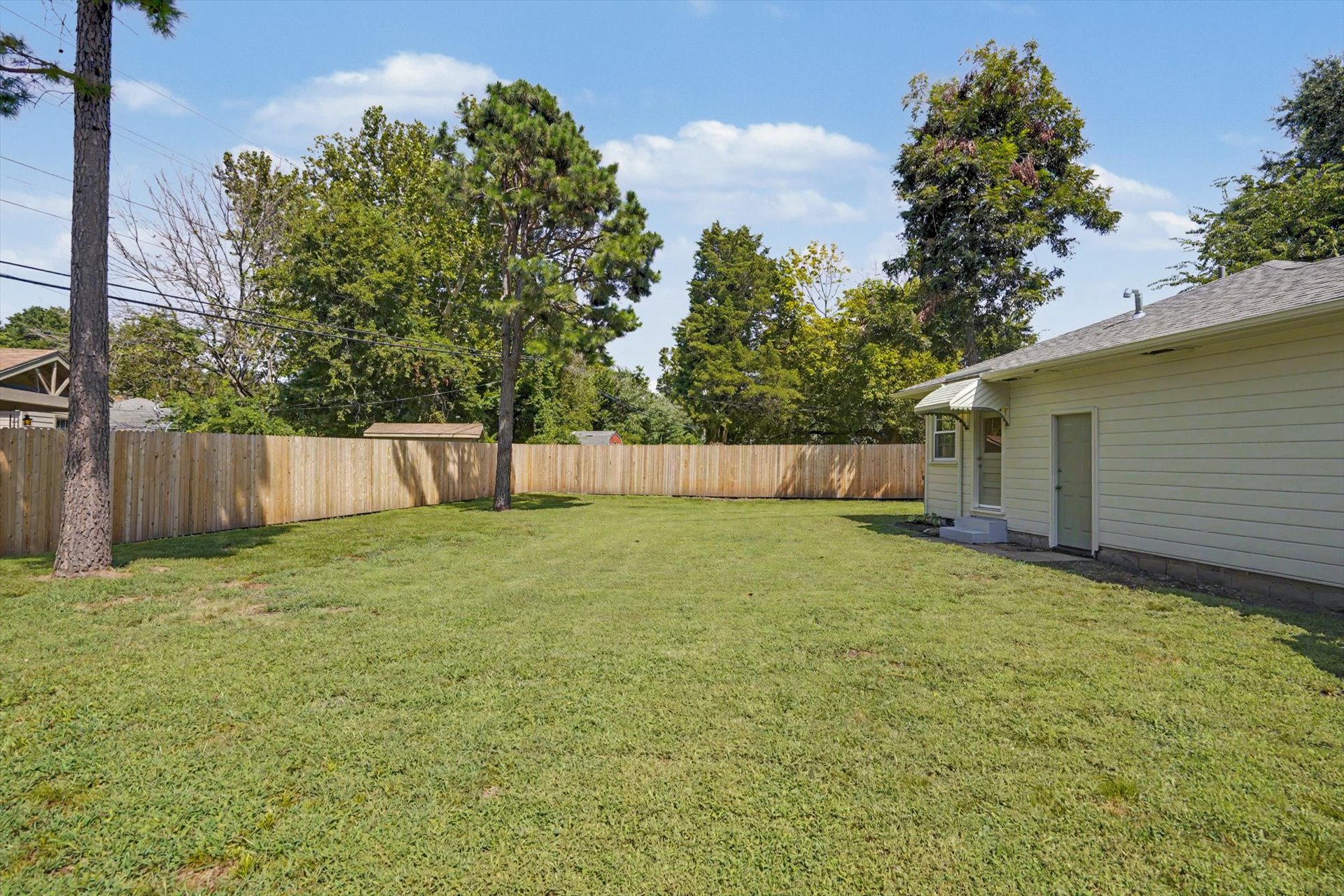5249 S Saint Louis Avenue Property Photo 32
