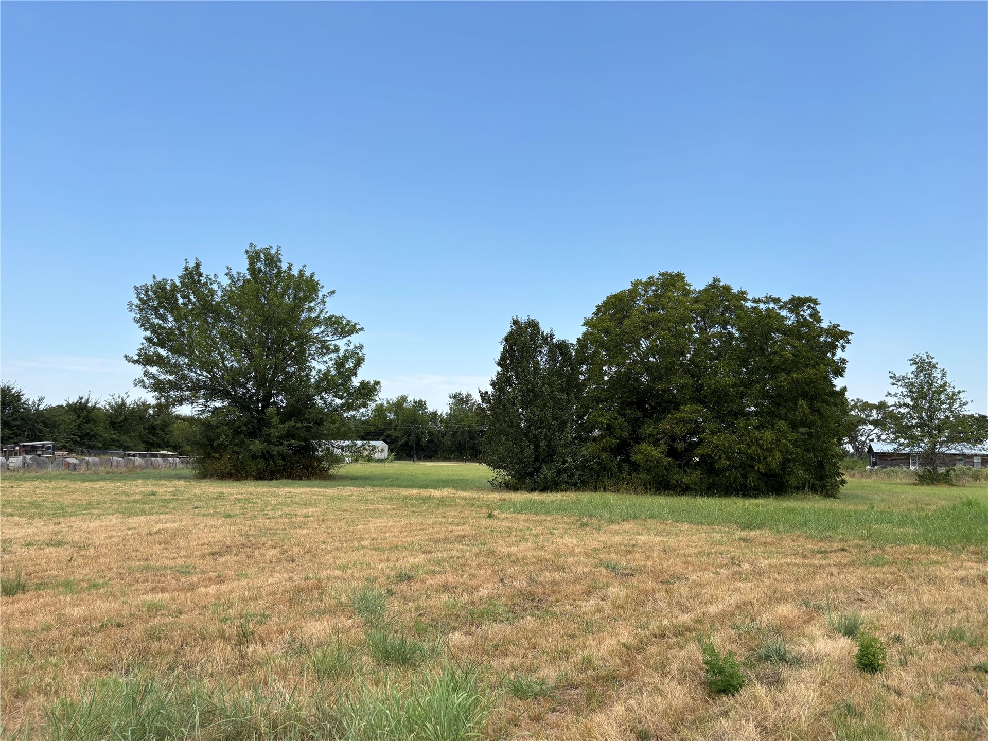 Hendrix Road Property Photo 10