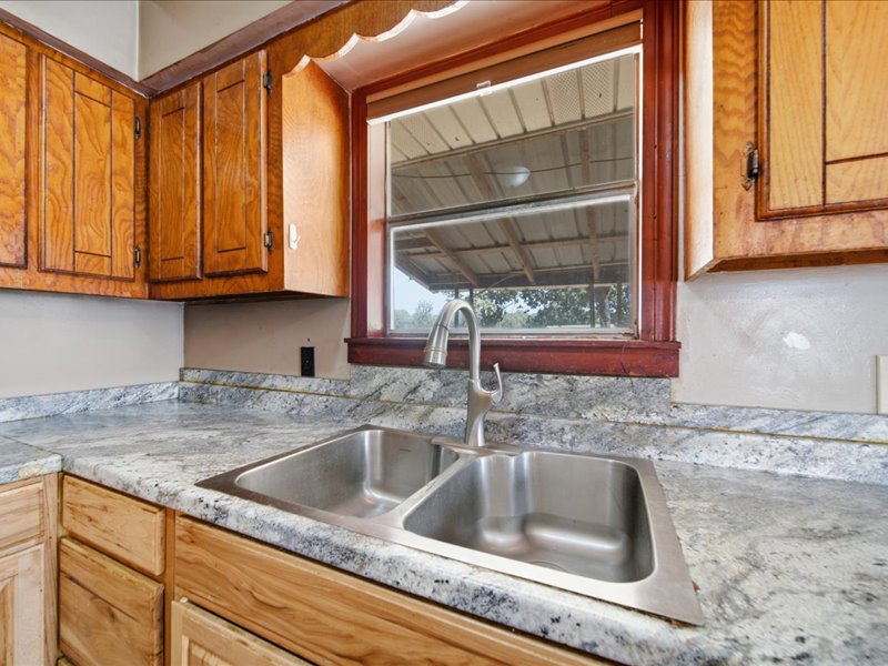 8055 E 585 Property Photo 10