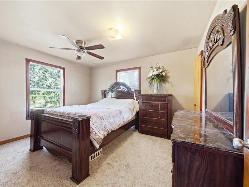8055 E 585 Property Photo 13