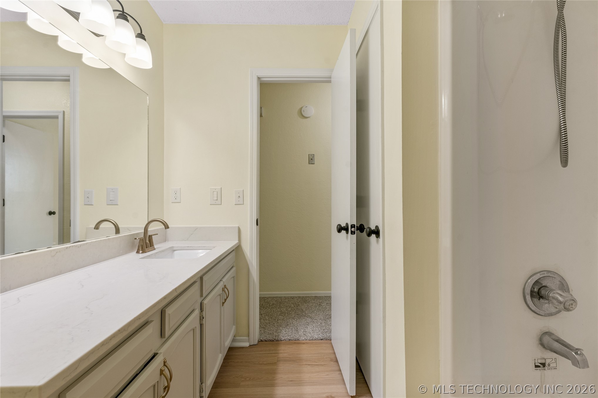 3227 S Allegheny Avenue Property Photo 22