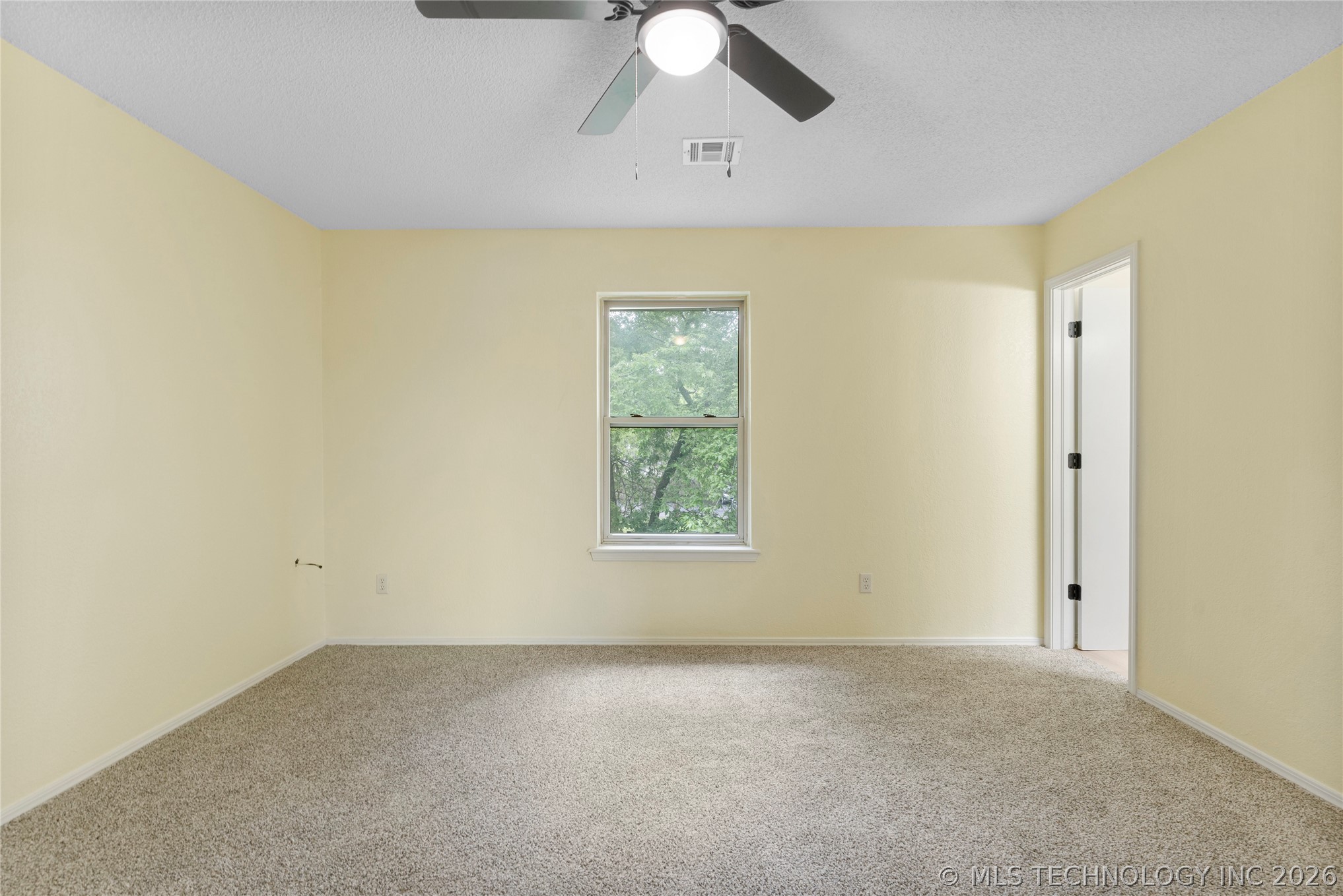 3227 S Allegheny Avenue Property Photo 23