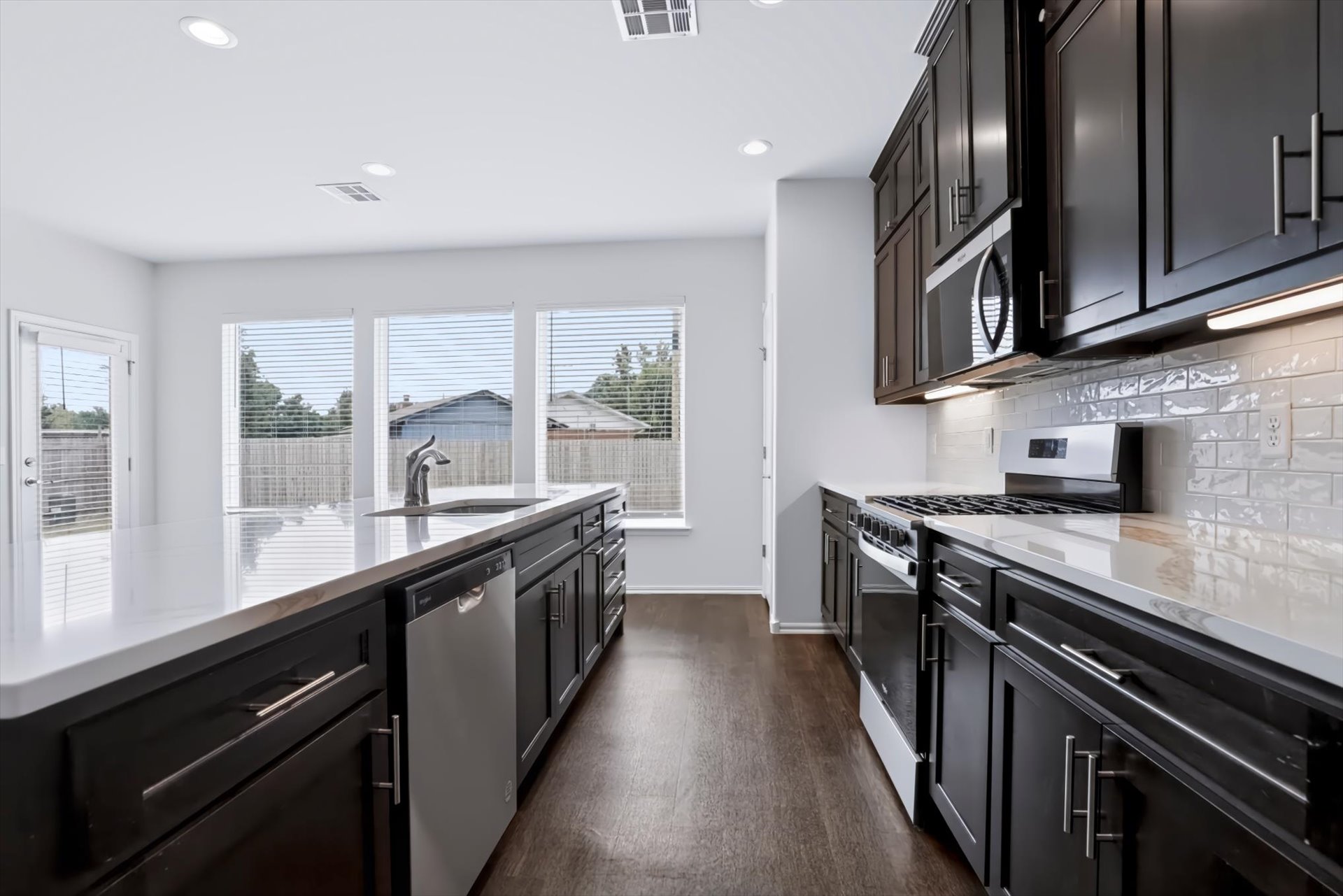 12026 E 106th Place N Property Photo 19