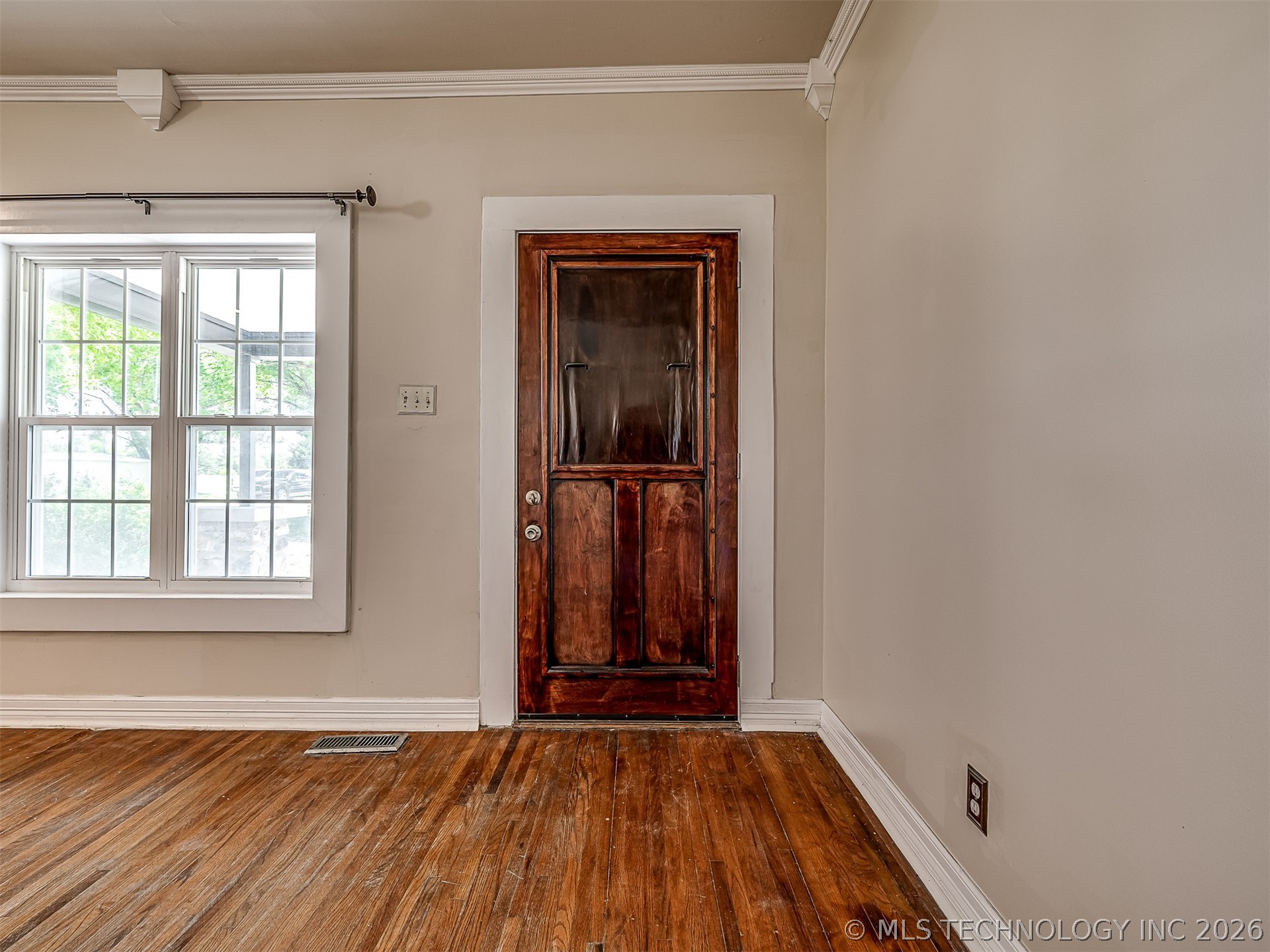15115 E 136th Street Property Photo 12