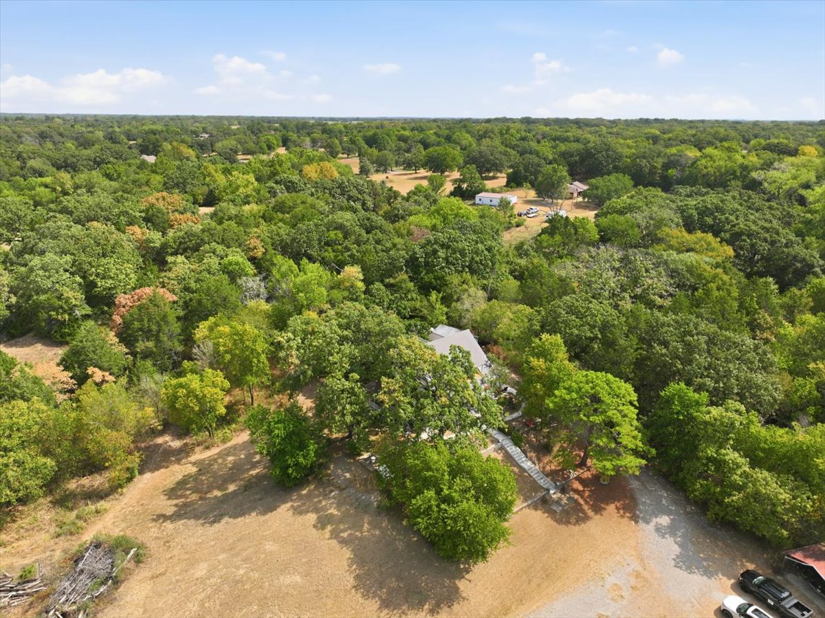 407 Seven Springs Property Photo 35