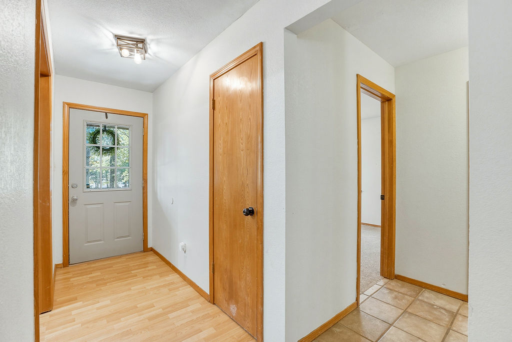 16771 County Road 3547 Property Photo 8