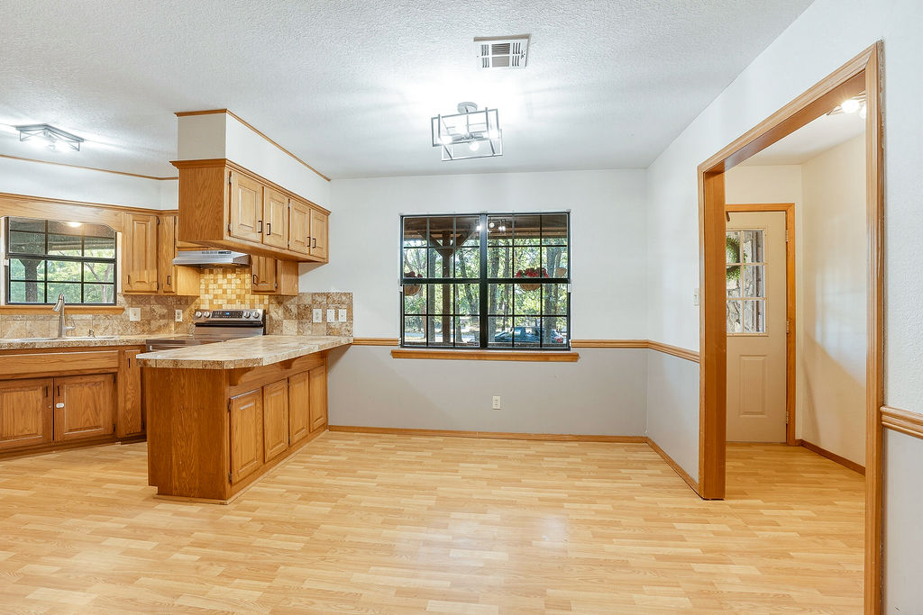 16771 County Road 3547 Property Photo 13