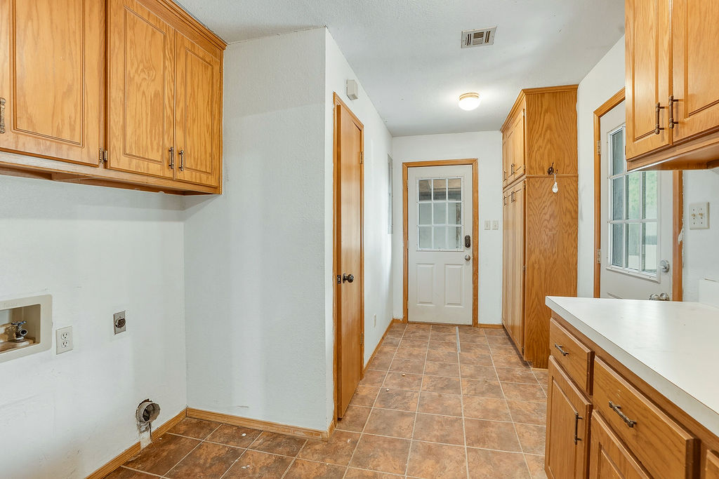 16771 County Road 3547 Property Photo 31