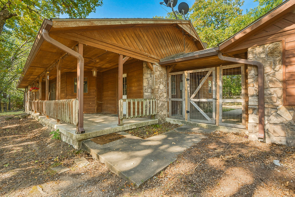 16771 County Road 3547 Property Photo 35