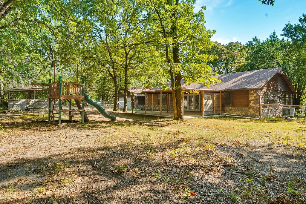 16771 County Road 3547 Property Photo 39