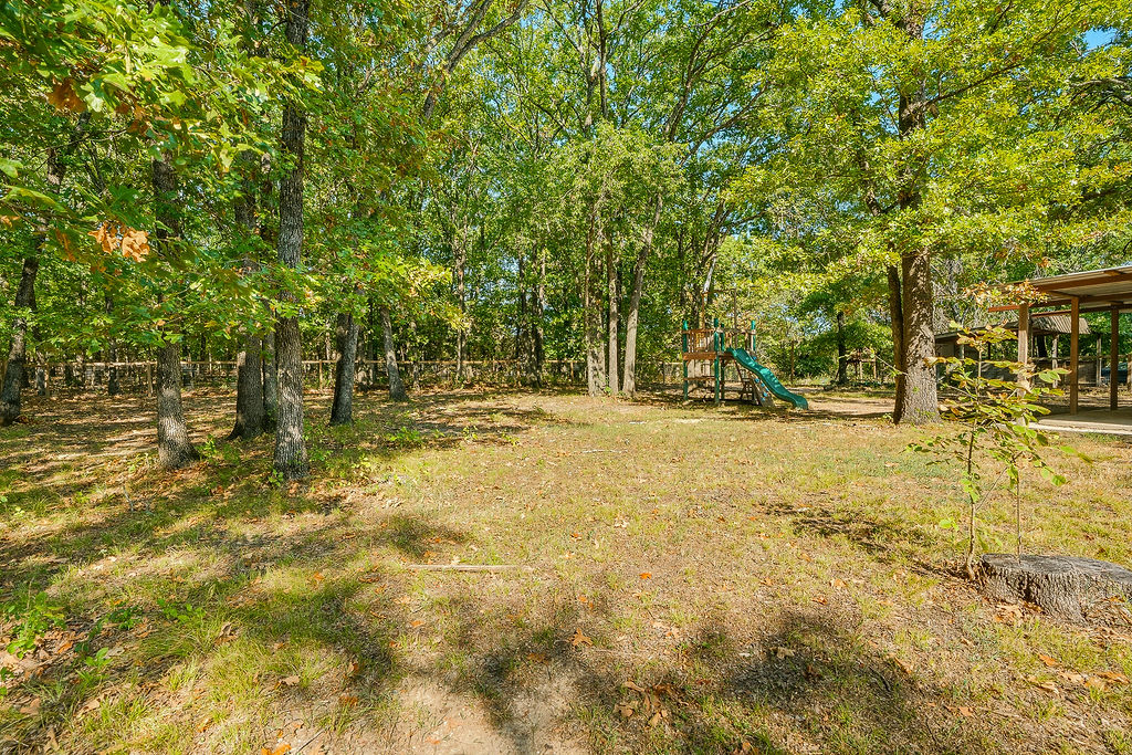 16771 County Road 3547 Property Photo 45
