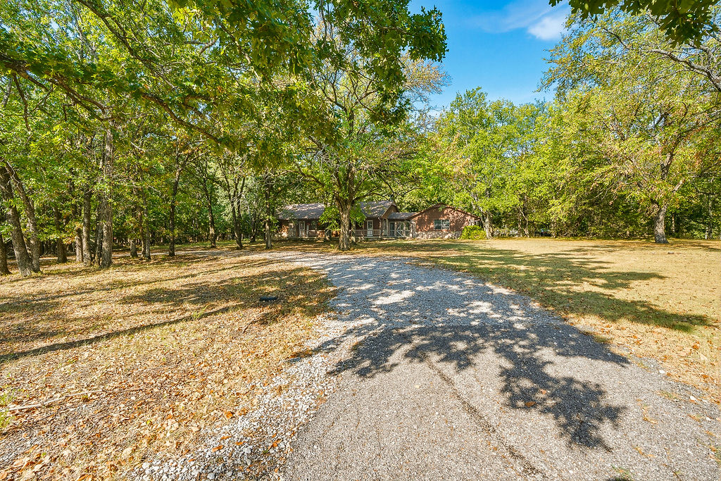 16771 County Road 3547 Property Photo 49