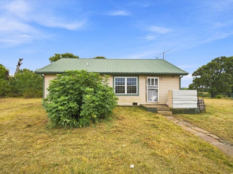 10624 State Highway 11 Property Photo 1