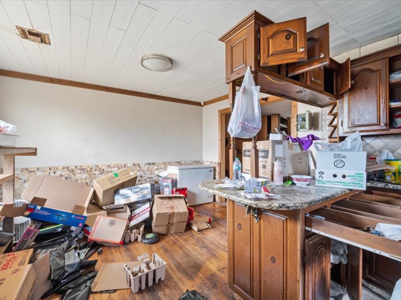 10624 State Highway 11 Property Photo 12