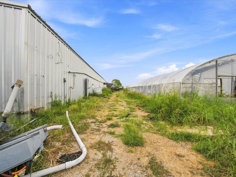 10624 State Highway 11 Property Photo 25