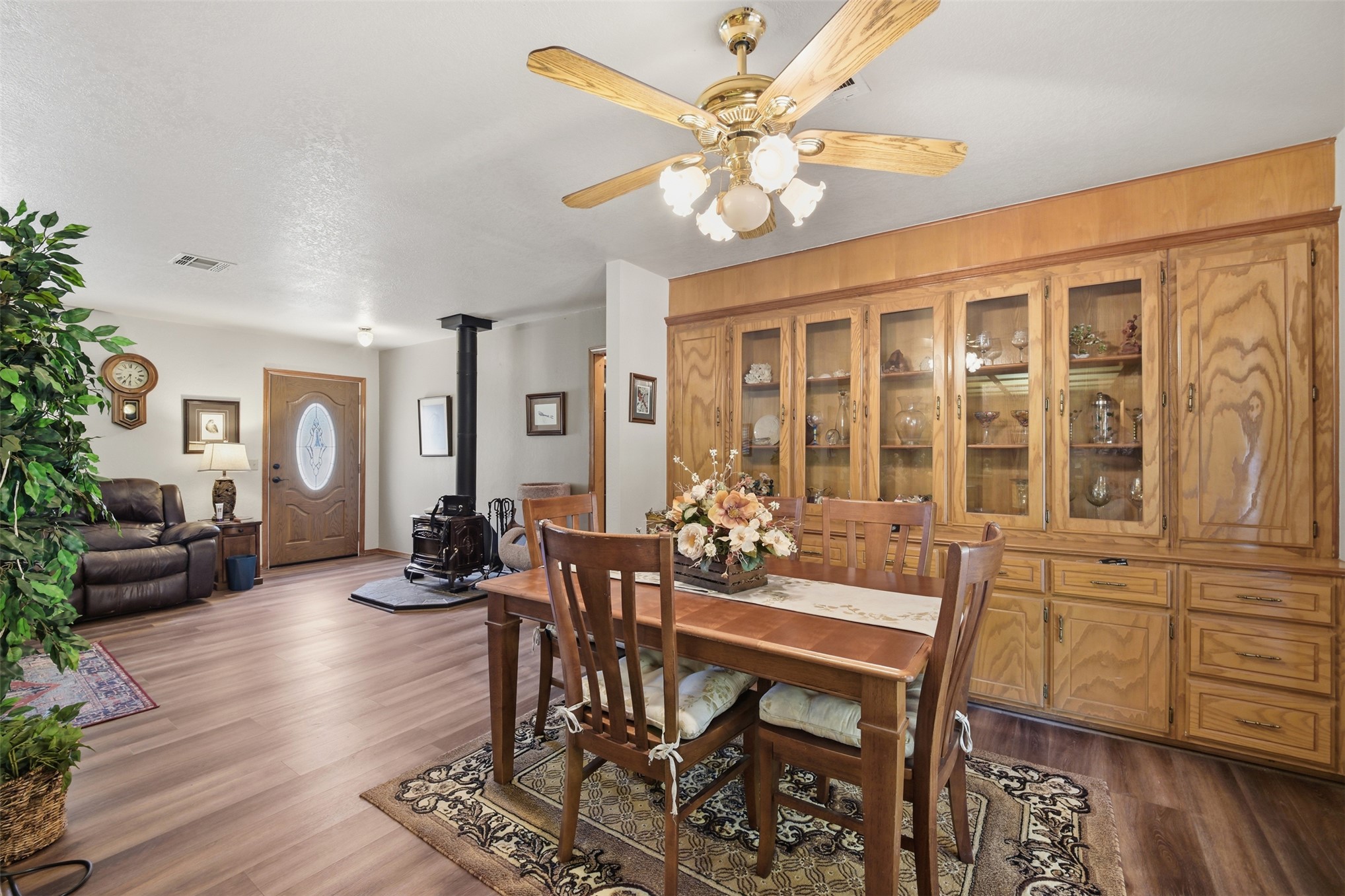 14675 250th Property Photo 18