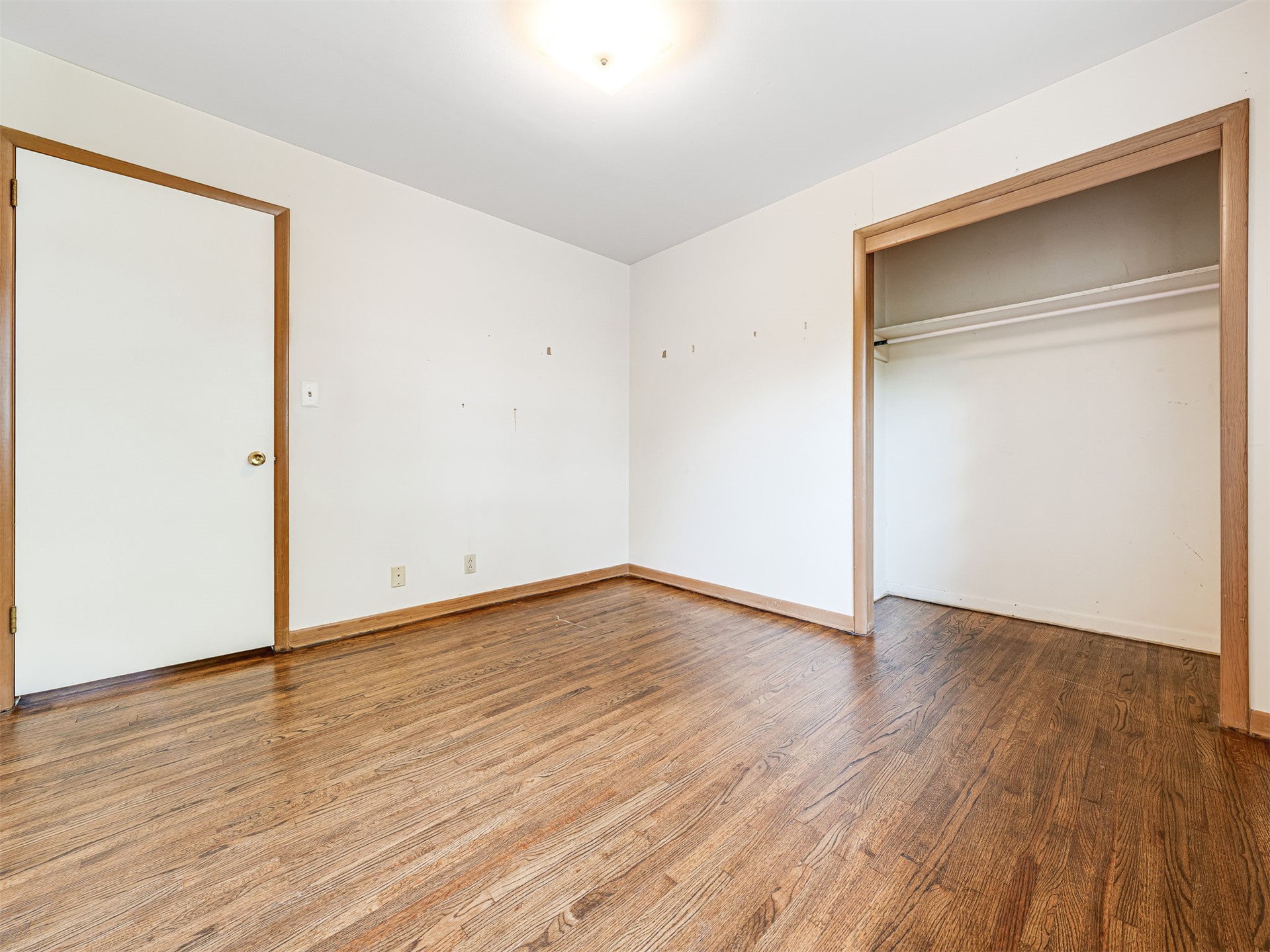 904 E Elgin Place Property Photo 22