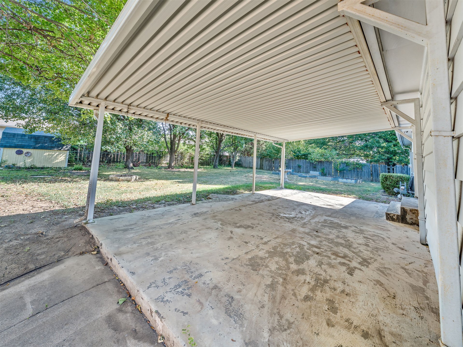 904 E Elgin Place Property Photo 33