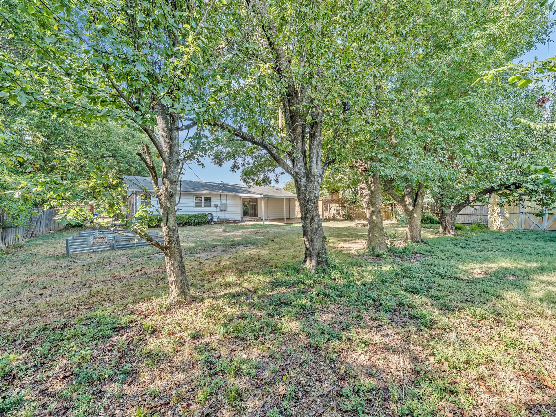 904 E Elgin Place Property Photo 35