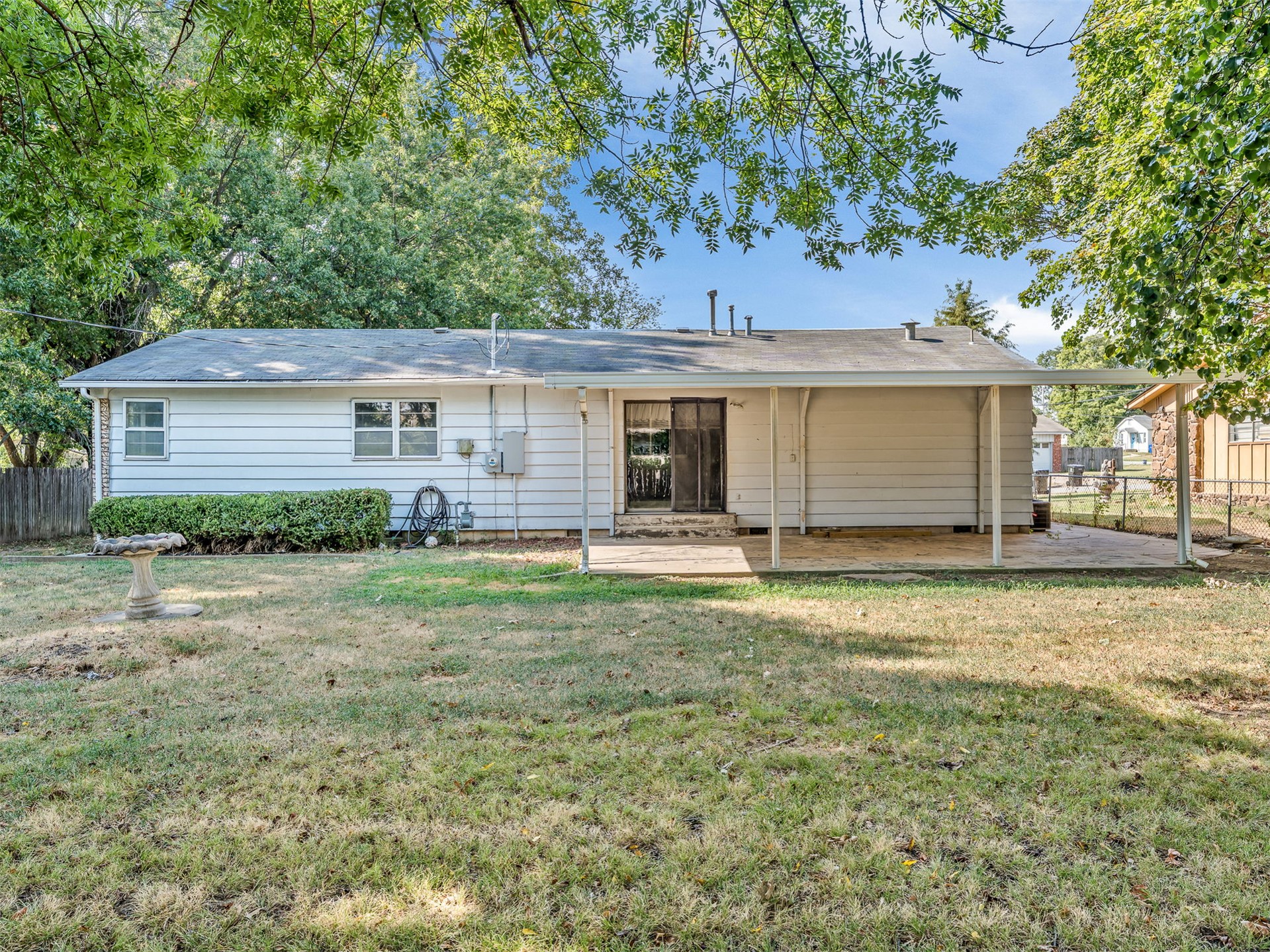 904 E Elgin Place Property Photo 37