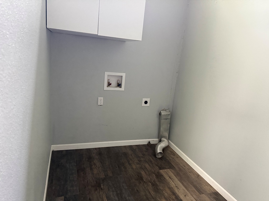 3433 Willowood Drive Property Photo 12