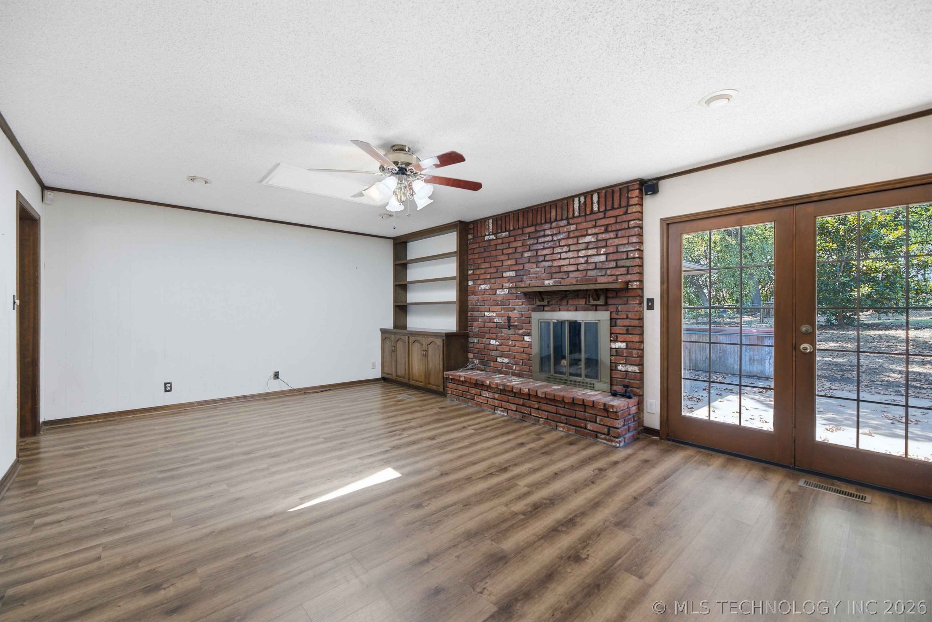 6700 S 5th Avenue Property Photo 7