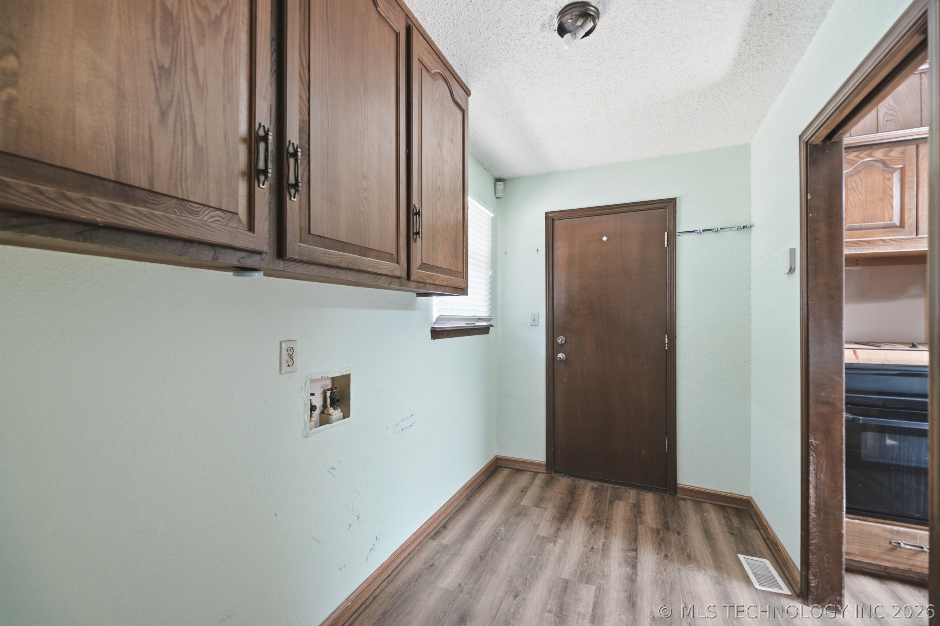 6700 S 5th Avenue Property Photo 14