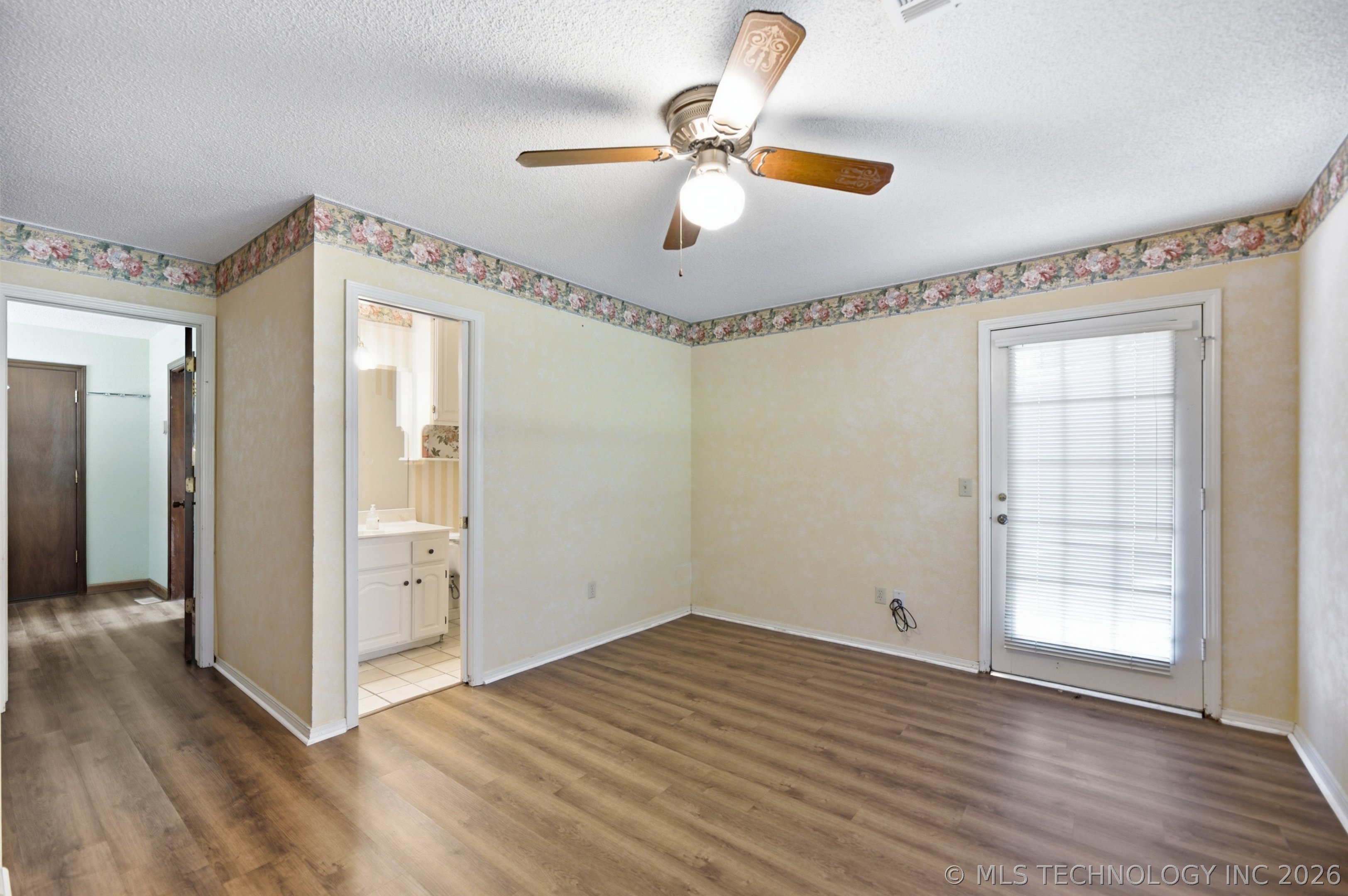6700 S 5th Avenue Property Photo 15