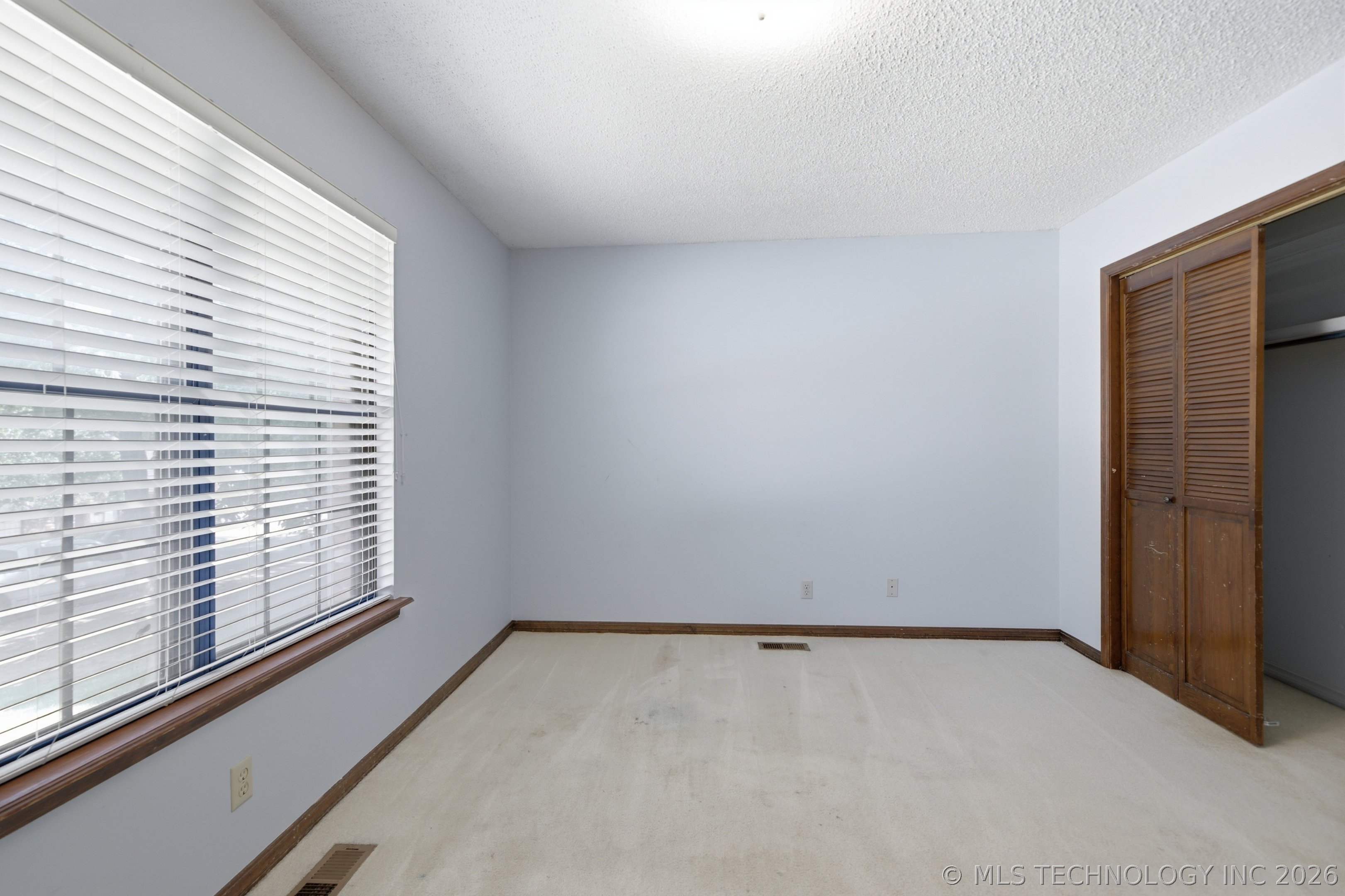 6700 S 5th Avenue Property Photo 19