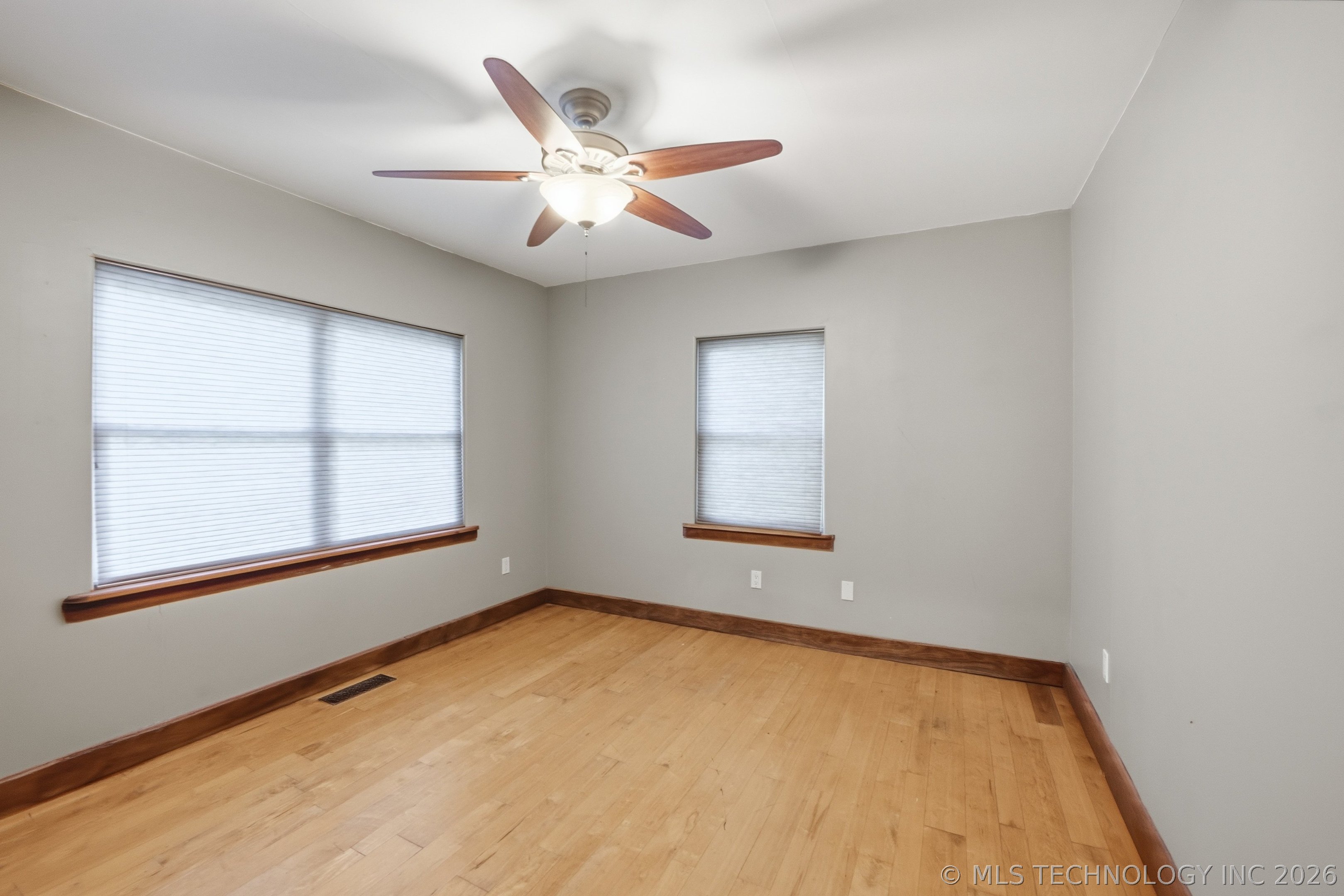 3007 S Detroit Avenue Property Photo 17