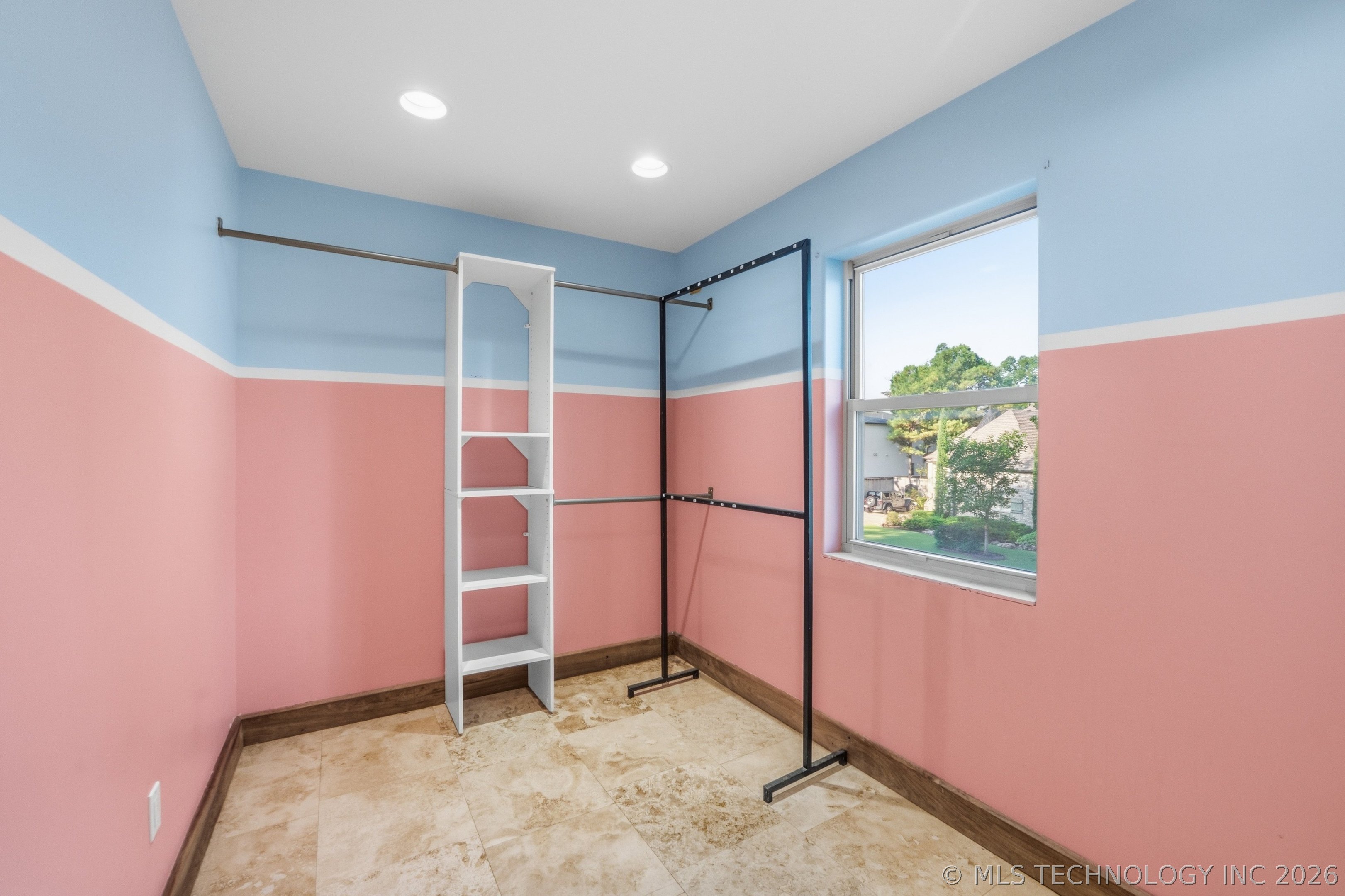 3007 S Detroit Avenue Property Photo 22