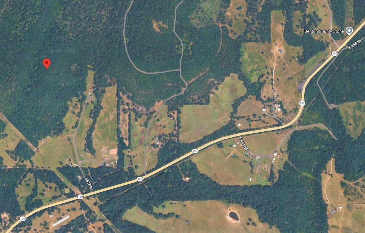 100 Highway Property Photo 1