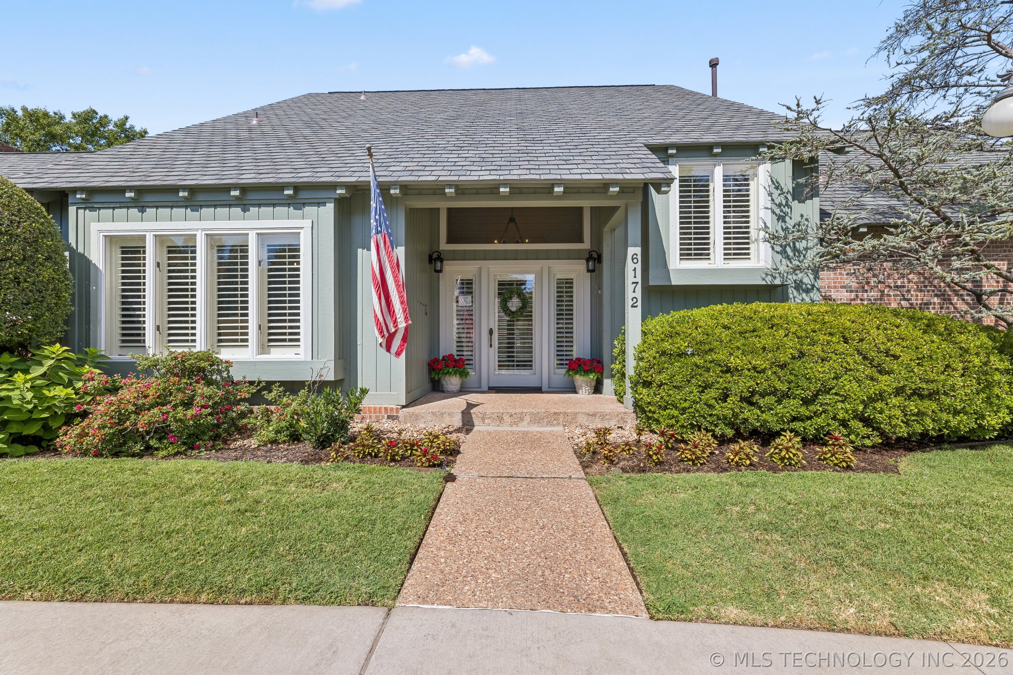 6172 S Marion Avenue Property Photo 6
