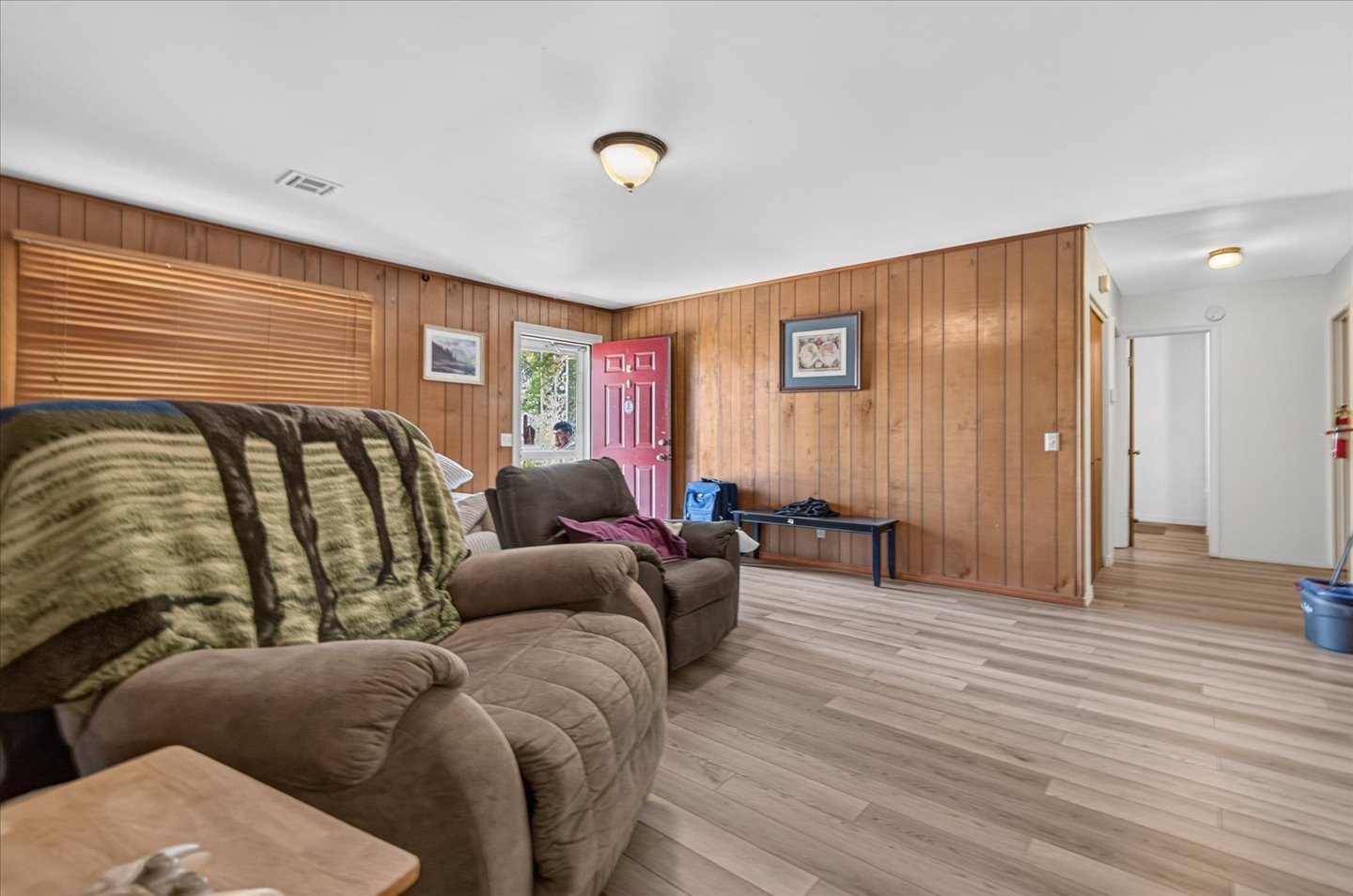 301 S Chickasaw Avenue Property Photo 6