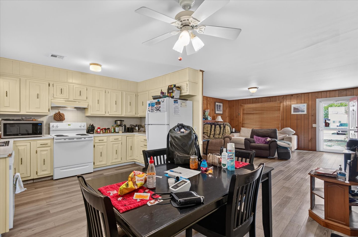 301 S Chickasaw Avenue Property Photo 10