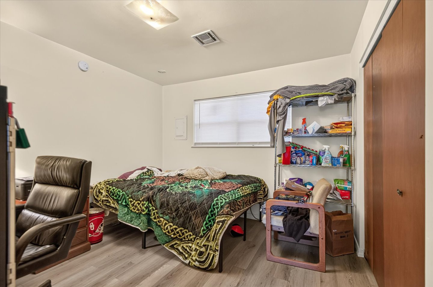 301 S Chickasaw Avenue Property Photo 11