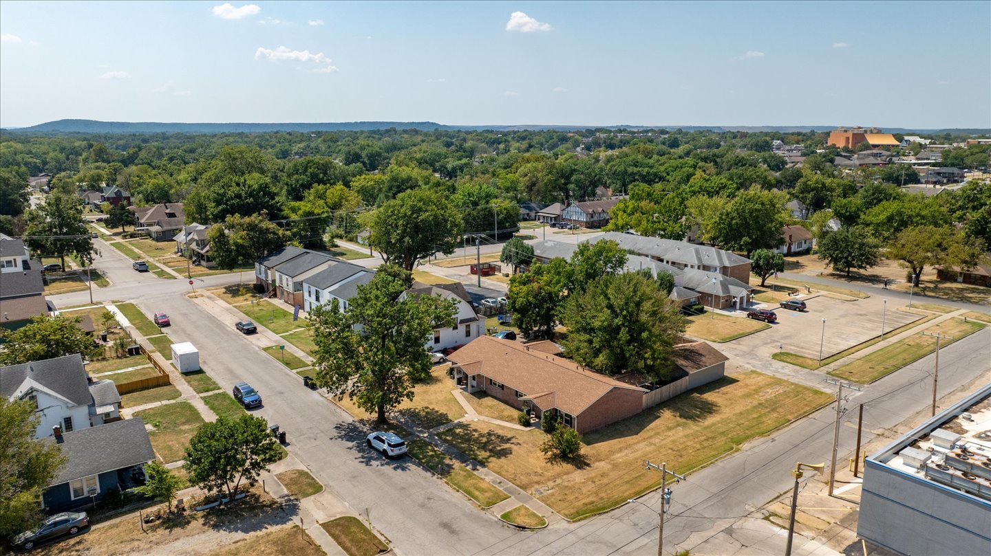 301 S Chickasaw Avenue Property Photo 37