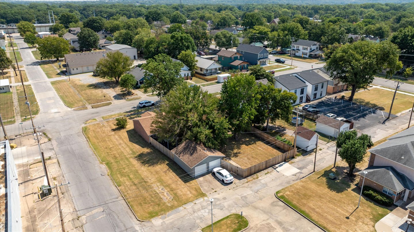 301 S Chickasaw Avenue Property Photo 41