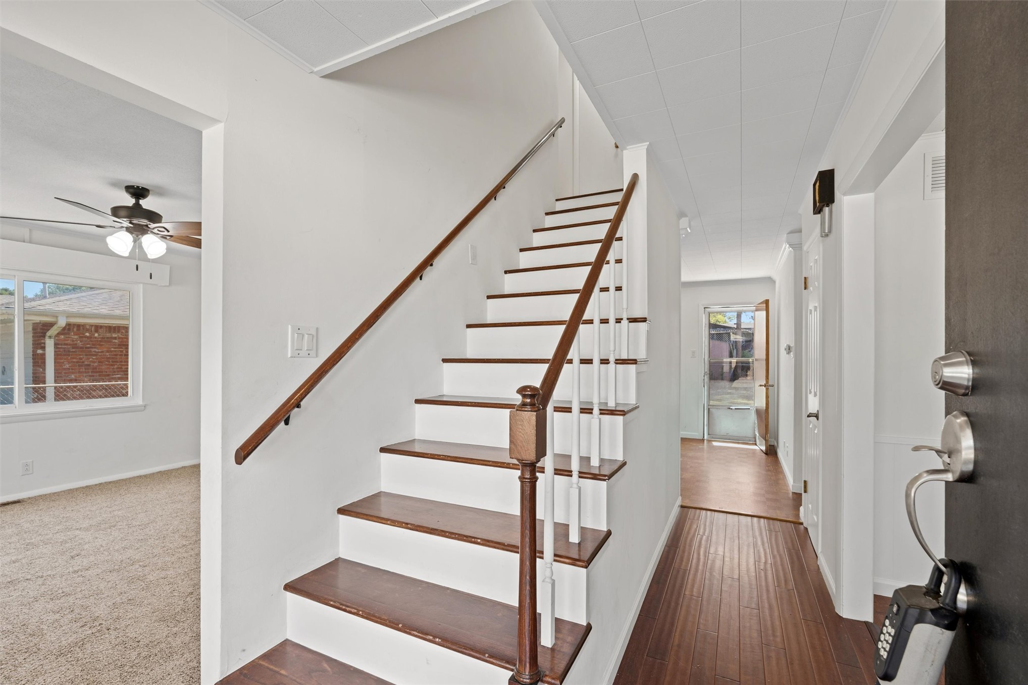 143 Ramblewood Road Property Photo 3