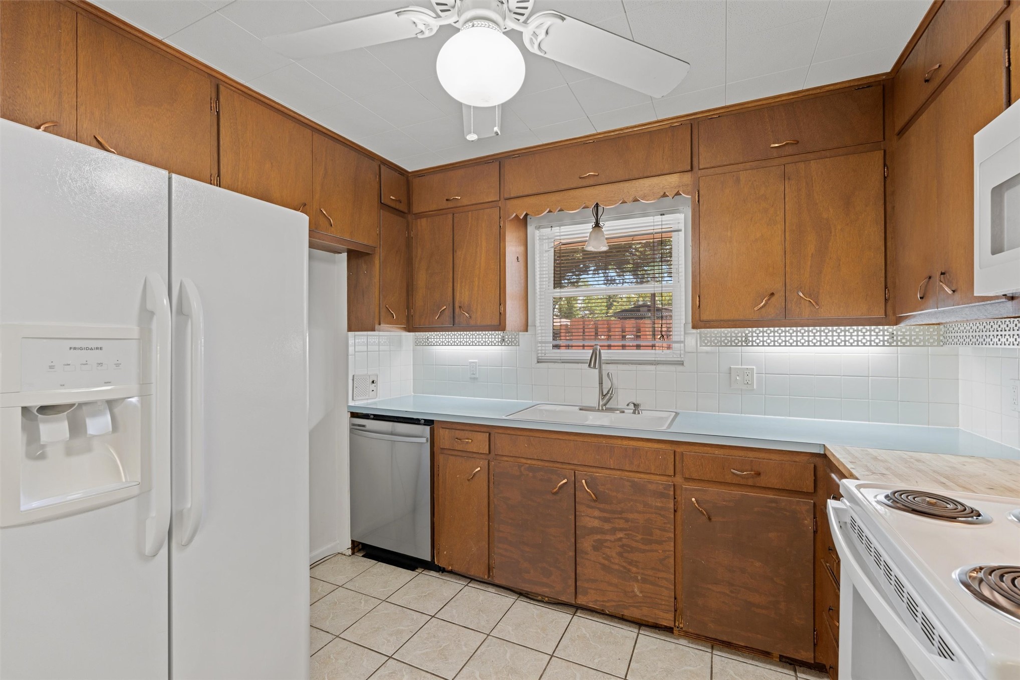 143 Ramblewood Road Property Photo 8