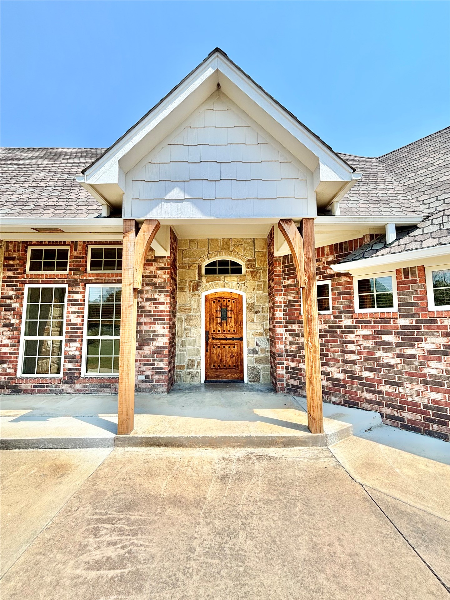 143 N Bk 700 Road Property Photo 6