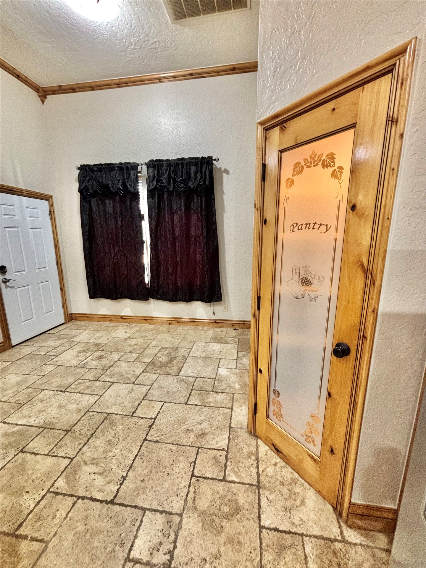 143 N Bk 700 Road Property Photo 15