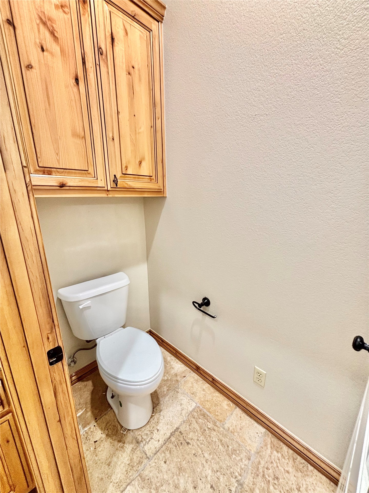 143 N Bk 700 Road Property Photo 25
