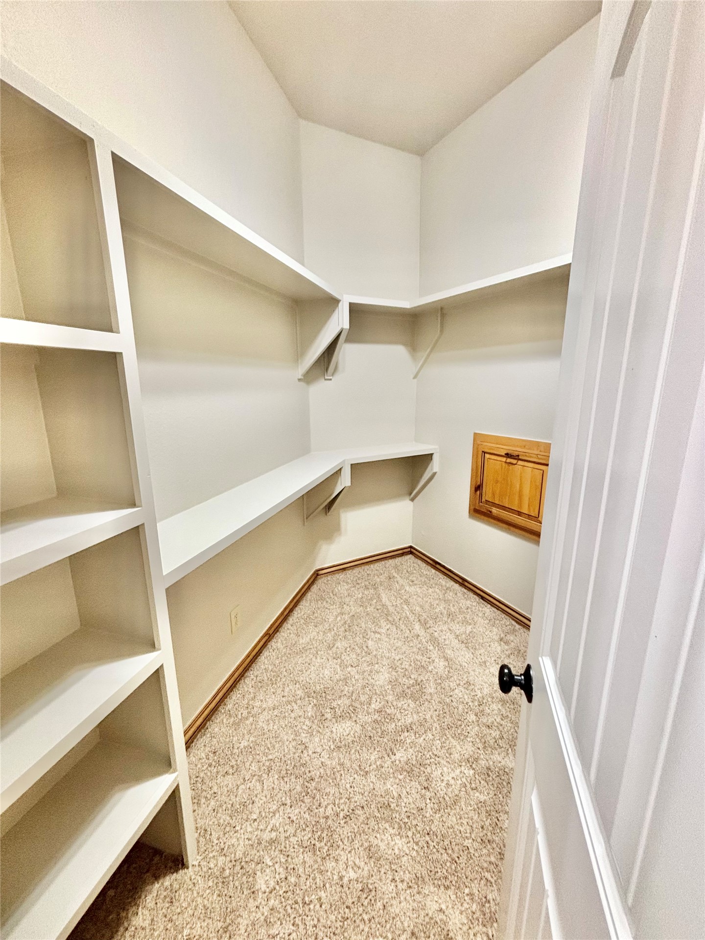 143 N Bk 700 Road Property Photo 26