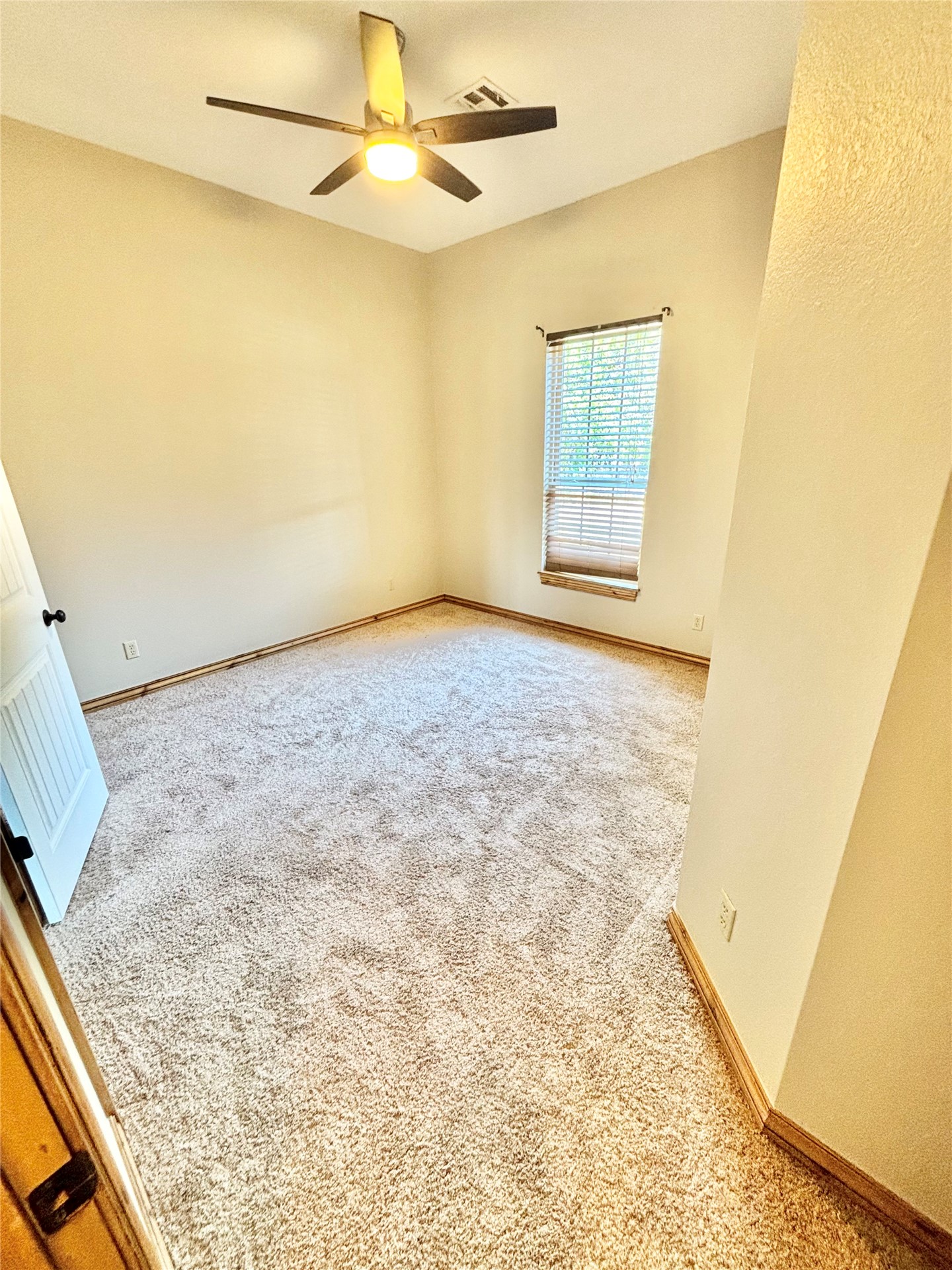 143 N Bk 700 Road Property Photo 28
