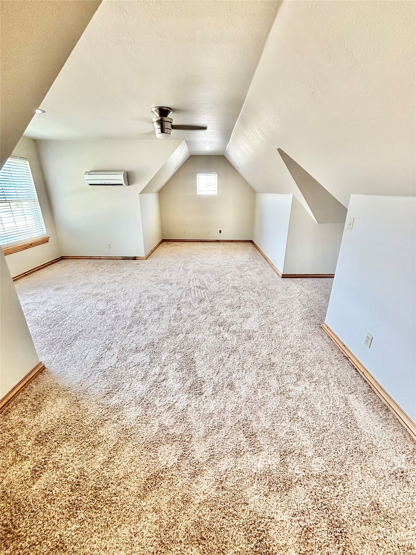 143 N Bk 700 Road Property Photo 37