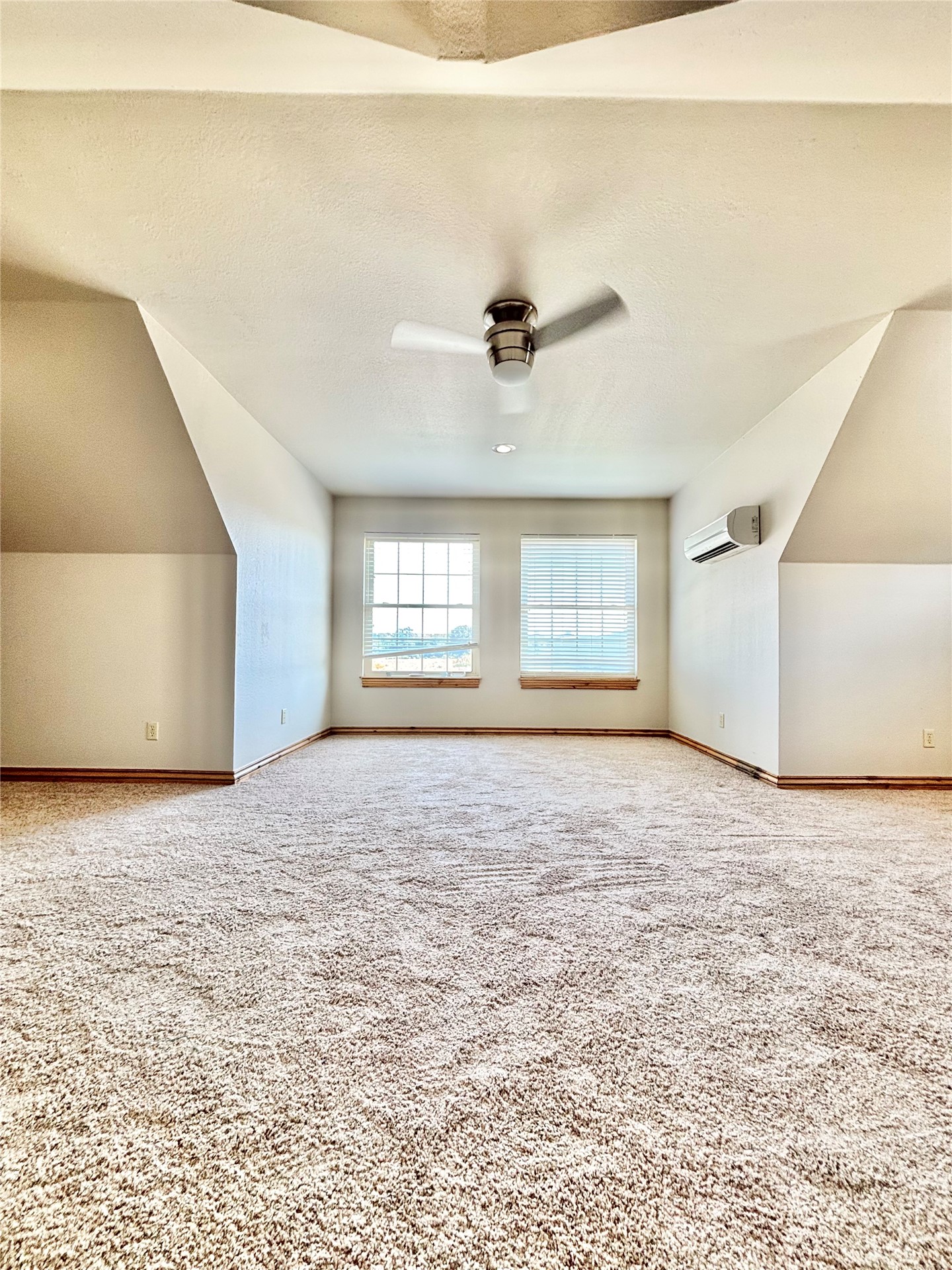 143 N Bk 700 Road Property Photo 39