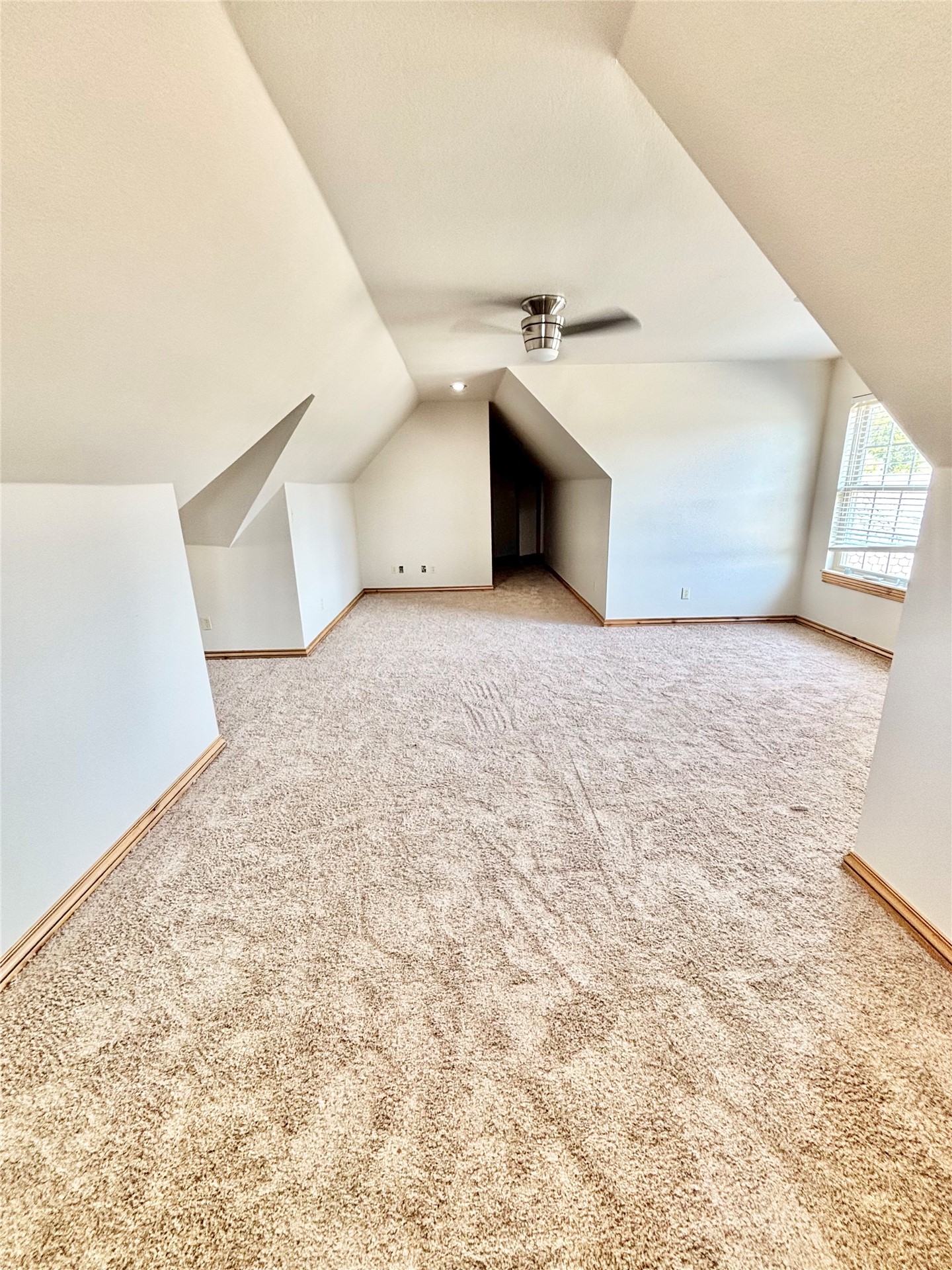 143 N Bk 700 Road Property Photo 40