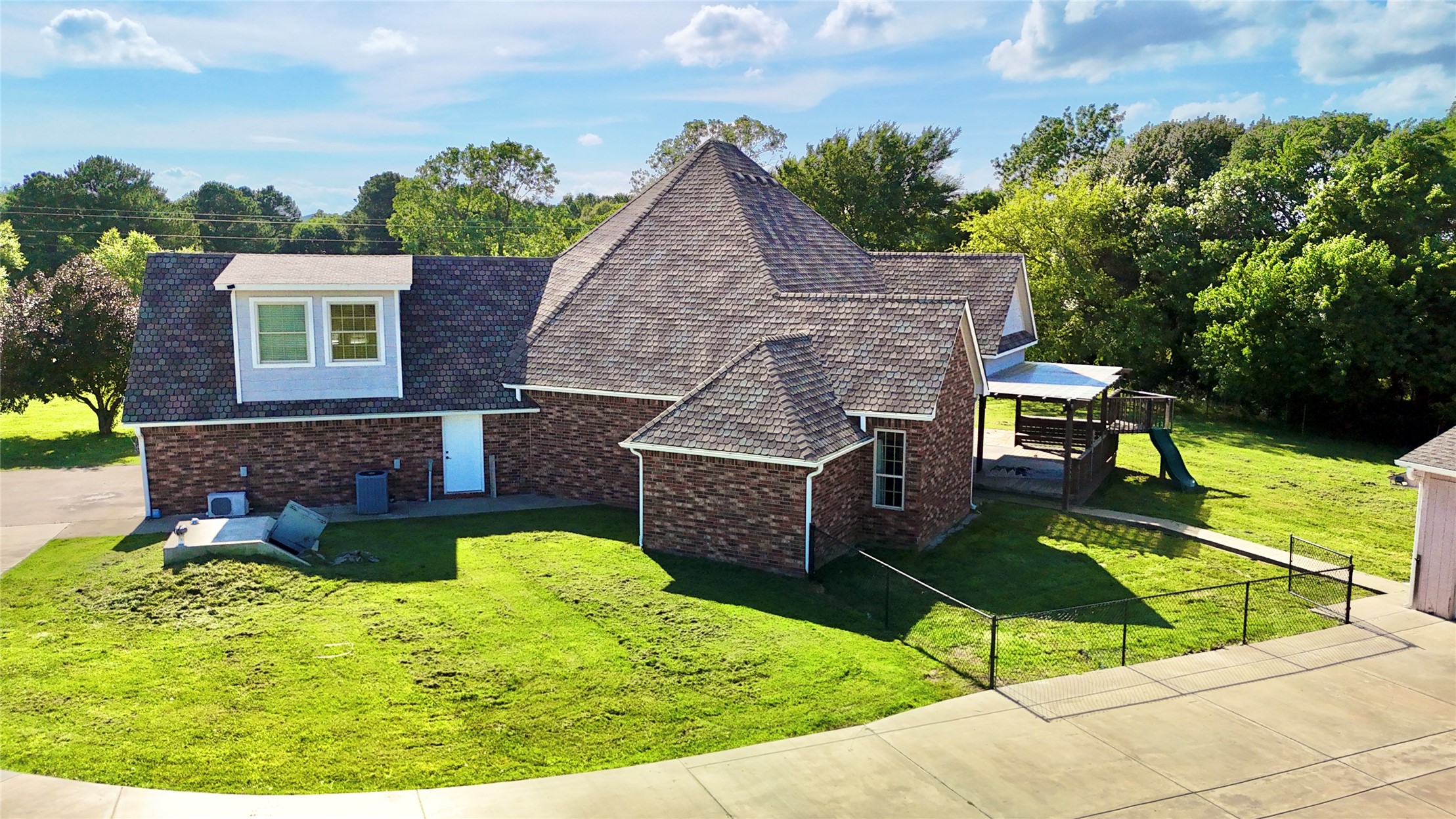 143 N Bk 700 Road Property Photo 46