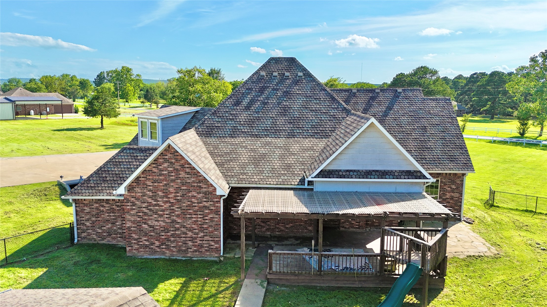 143 N Bk 700 Road Property Photo 47